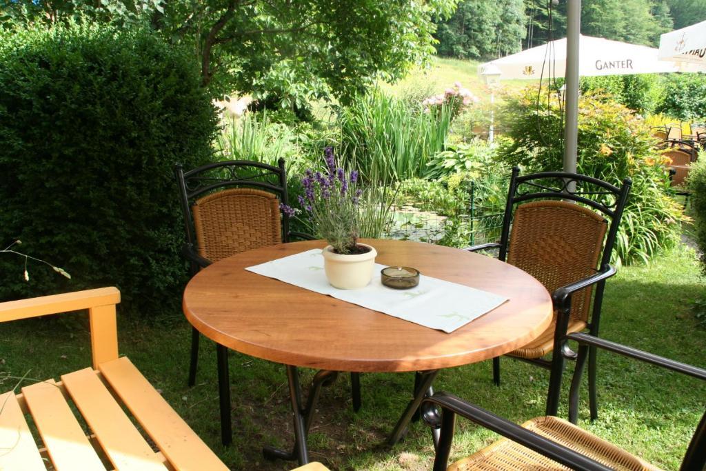 Hotel Gasthaus Hirschen Im Hochschwarzwald Todtnau Nahe Feldberg מראה חיצוני תמונה